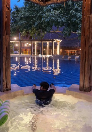 Nothing beats a cool dip after the heat and hustle of setting up camp. -Hubbs (While Me: Tamang sa gedli lang. #3rdday 😆) #campinglife #camping #glamping #villaescudero #fyp