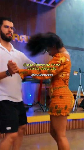 She tossed her hair @mailsousaa