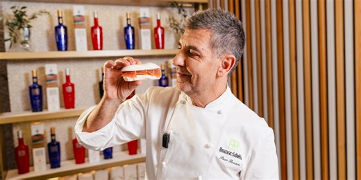 El chef ﻿Paco Roncero reinventa su mítico ﻿"bocadillo de aceite"... ahora es ﻿el nuevo "Bocadillo de Oro"