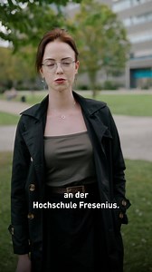 Starte dein Fernstudium Psychologie B.Sc. an der Hochschule Fresenius. Ob im Coaching, Personalwesen oder in der Markt- und Werbeforschung – mit dem Fernstudium Psychologie (B.Sc.) sind deine Möglichkeiten vielfältig, denn Fachkräfte in diesem Bereich werden in der gesamten Wirtschaft benötigt. 🎓 | Hochschule Fresenius Study Work