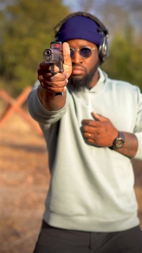 Tre’Von Barber on Instagram: "One handed shooting is a very possible circumstance for most people but we don’t practice it enough. Parents will grab children, defenders will grab spouses, you could have an injured limb or unwilling to put down what you’re carrying. Train accordingly."