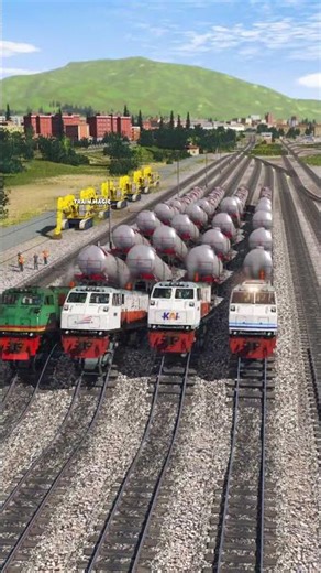 4 Kereta Api Melintasi Jalur Bergelombang #railtrack #train #railroad #railway