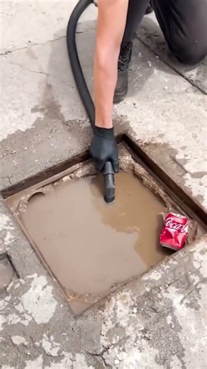 Cleaning process in the gutter using proper tools #shorts