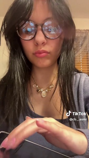 asmr>homework #asmr #asmrsounds #asmrvideo #asmrtiktoks #asmrtiktok #asmrsound #asmrtingles #tap #tapping #tappingasmr #asmrtapping #asmrtappingsounds #lowquality #badasmr #lowqualityasmr