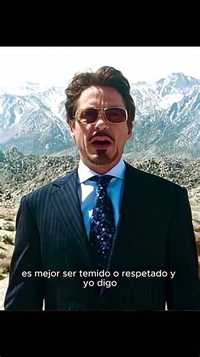 Tony Stark presenta su nuevo misil revolucionario
