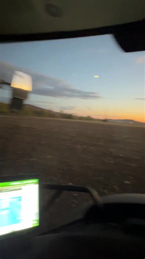 E leșinat după o zi întreaga de discuit 😩 #johndeere #agricultura #tractor | Farm Tractor