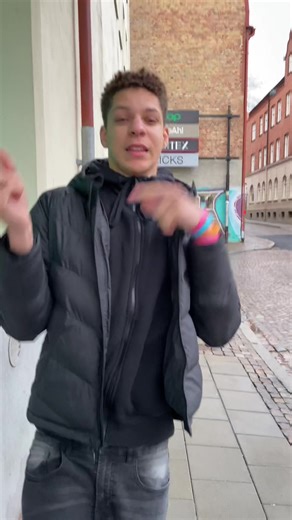 Tizz ute nu på Spotify. Musikvideo kommer snart 🔜 ! 💨 #bbcflash