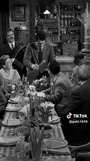 Dean Martin That's Amore Song in The Caddy (1953) - Vintage Music