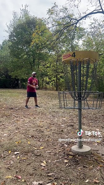 Forehand is coming along slowly but surely #discgolf