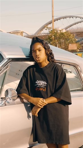 beatznlowlows on Instagram: "@lowrider_princess @hotboihen63 @4hunnid @thereal.hop.doc 🔥Rap usb’s $40 shipped🔥 🔥rap video USB’s $50 shipping 🔥#beatznlowlows DM for promo 📨 Follow ➡️ @beatznlows"