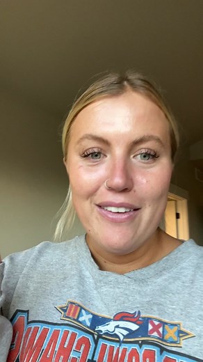 Sweet Neighbor Surprise Gift Reaction | Heartwarming Video