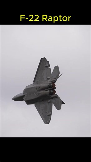 空の王者F-22ラプター、その超絶機動の秘密とは？#shorts