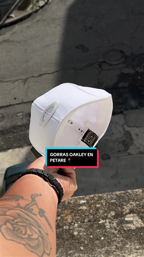 Gorras Oakley al por mayor en Petare