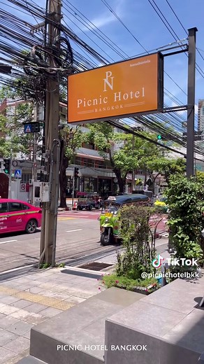 บุฟเฟ่ต์นานาชาติที่โรงแรมปิกนิก กรุงเทพ