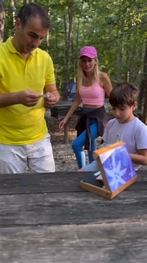 Turn curiosity into adventure! 🔬✨ Hands-on experiments, AR & VR lessons, and real chemistry that makes science feel like magic 🌲⚗️ Video Credit: @chloecollabs | MEL Science