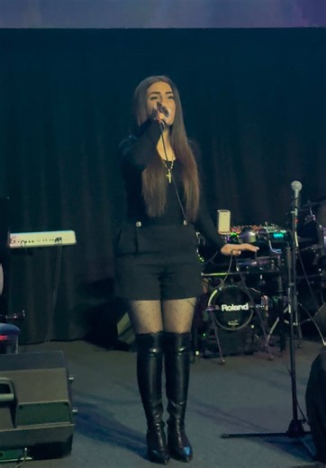 Aksai Hettt: The Latest Trend in Music