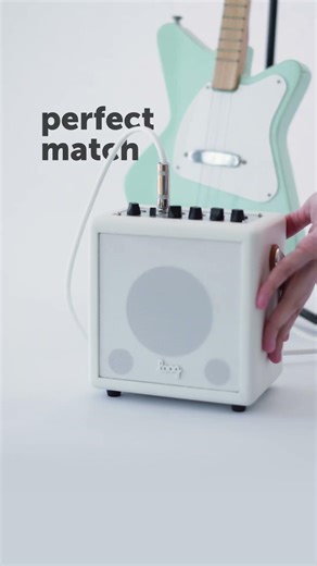 Loog Mini Amp Pro: A Mini Guitar Amp with Big Sound (Bluetooth, Effects, Rechargeable)