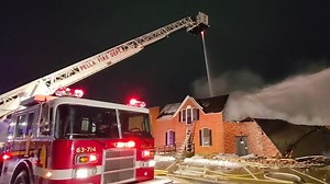 Video of the Pella Fire Department battling a multiple-structure fire on the 800 block Washington and Broadway Streets, northwest of Pella City Hall. Stay tuned to KNIA/KRLS for updates. | KNIA KRLS