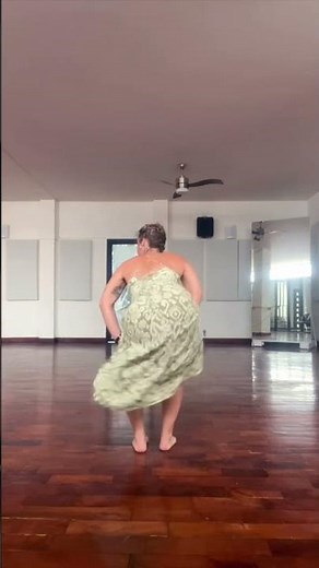 Twerk Challenge with music 🍑Full tutorial coming Monday #dancechallenge