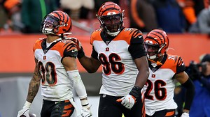 Reactions: Officials overturn Bengals' interception, call pass interference
