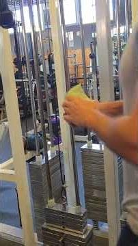 Arm superset with Efren: Personal training in Madrid: Rodrigo Bermejo Trainer