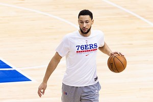 Ben Simmons trade talks 'gathering momentum', Philadelphia 76ers discussing multiple deals