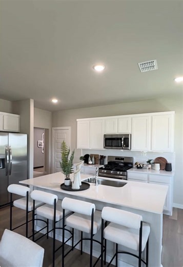 Your dream home could start at just $1,508/month! Tour the beautiful Magnolia model at Lowry Trails in Princeton, TX. This community is everything you’ve been waiting for, click the link in our bio to schedule your appointment🏡 *Contact a CSM for details #newhomes #modernhomes #dfwhomes #affordablehomes #texashomesforsale