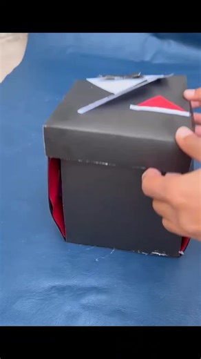 Create Unique Chocolate Explosion Boxes for Gifts