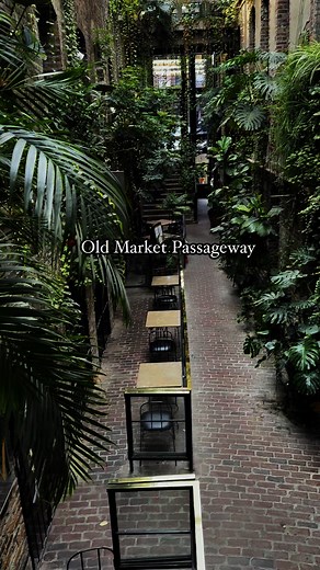 The Old Market Passageway in Omaha is one of the city’s most photogenic spots 🌱 🪴 Set in the historic and culturally thriving neighborhood that is a hot spot for dining, shopping and entertainment, this picturesque stretch is one where you’ll want to linger for a while. | Visit Nebraska