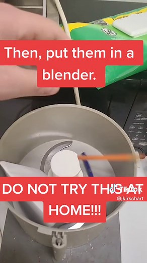 HOW TO BLEND COLOR PENCILS!!! #fyp #art #foryou #colorpencil #colorpencils #blendingtutorial #blending #arttut #arttutorial