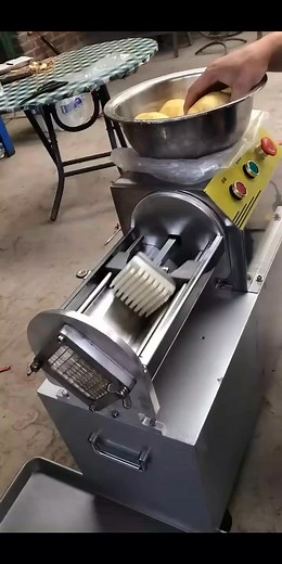 #viralpost2025シ #reelsviralシ #reelsviralシfb #reelsfbシ #reelsfypシ #trendingreels #trendingreelsvideo #reelschallenge #trend #realestate The best machine to cut your chips in commercial business so much effective have a look... | Moses Omila