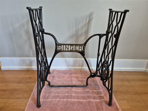 Vintage Singer Treadle Sewing Machine Cast Iron Legs Singer Cast Iron Sides Singer Treadle Sides Vintage Singer Treadle Table Base - Etsy