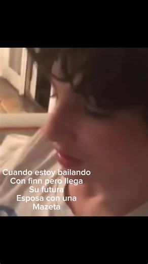 Finn Wolfhard y Richie Tozier: Momentos Divertidos