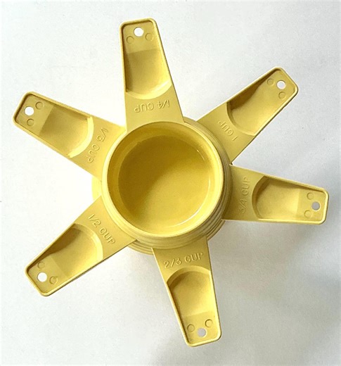 Yellow Vintage Tupperware Measuring Cups Set of 6 - Etsy