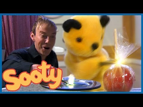 Indoor Fireworks and Toffee Apples! | The Sooty Show