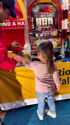McAllen Holiday Parade on Reels