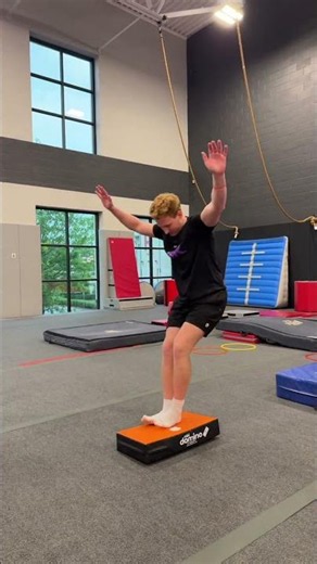 I’m not made for the balance beam 😂 #shorts #tumbling #backflip #gymnastics