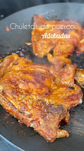 Chuletas de puerco adobadas | Olga Gonzalez
