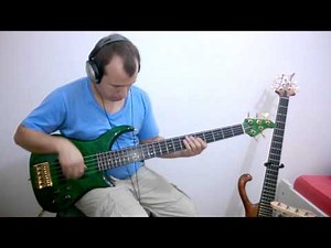 Pedulla Thunderbass w/ pedulla strings