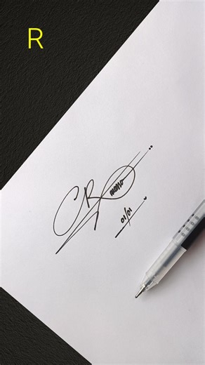 How to sign for letter R ✍️ #shorts