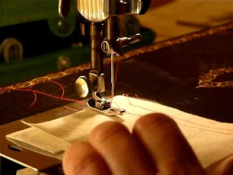 VINTAGE SINGER MODEL 15-91 BEAST OF A SEWING MACHINE