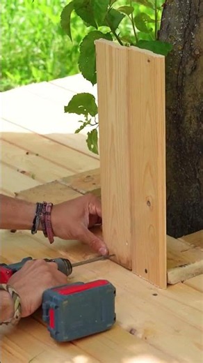 How To Build a Rustic Wooden Bench for Your Outdoor Space