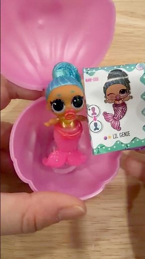Unboxing the LOL Mermaid Baby Sisters - Lil Genie #unboxing #lolmermaids #mermaidsisters #loldolls