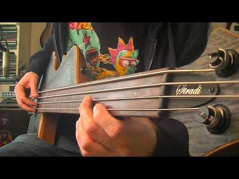 Fretless Experimental Funk Bass Jam with Double Stops