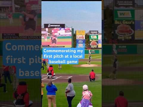 Using my xTool laser to engraved the curves surface of a baseball #laserengraving #workshop #tools