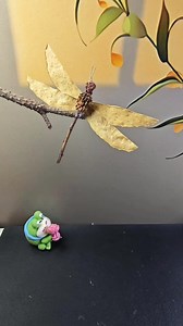 This creative craft of a little dragonfly on a branch is simple, easy to learn, and so beautiful! #crafts #handicrafts #parentchildcrafts | hand made crafts for kids