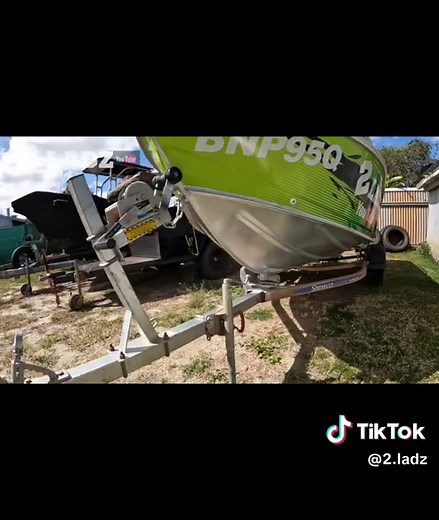 Using Ali Brite for Boat Cleaning and Shine