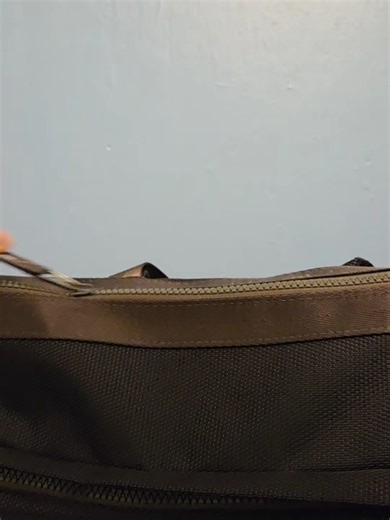 What's in My School Bag? Essentials and Tips