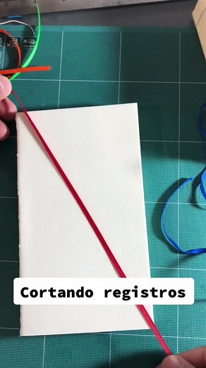 Cómo hacer separadores de libro con listón paso a paso