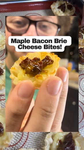 WalkerzWay on Instagram: "Happy National Maple Syrup Day! 🍁🥓🧀 These Maple Bacon Brie Cheese Bites are a must-make for the holidays—sweet, savory, and perfectly festive. Melty brie tucked into crisp phyllo shells and topped with warm maple-glazed bacon makes them ideal for holiday parties, Christmas brunch, or cozy winter gatherings. 🛒 Ingredients: 1 wheel of brie cheese Phyllo shells Bacon slices, chopped Maple syrup ✨ How to Make Them: 1️⃣ Preheat oven to 325°F. 2️⃣ Cut brie into ½-inch squ